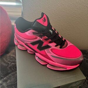 New Balance Neon Pink and Black Running Shoes